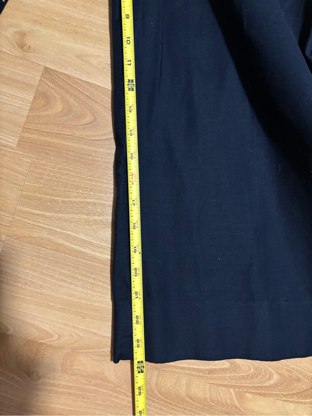 Banana Republic Cruise Cropped Wide-Leg High-Waist Pants in Navy - Picture 11 of 12